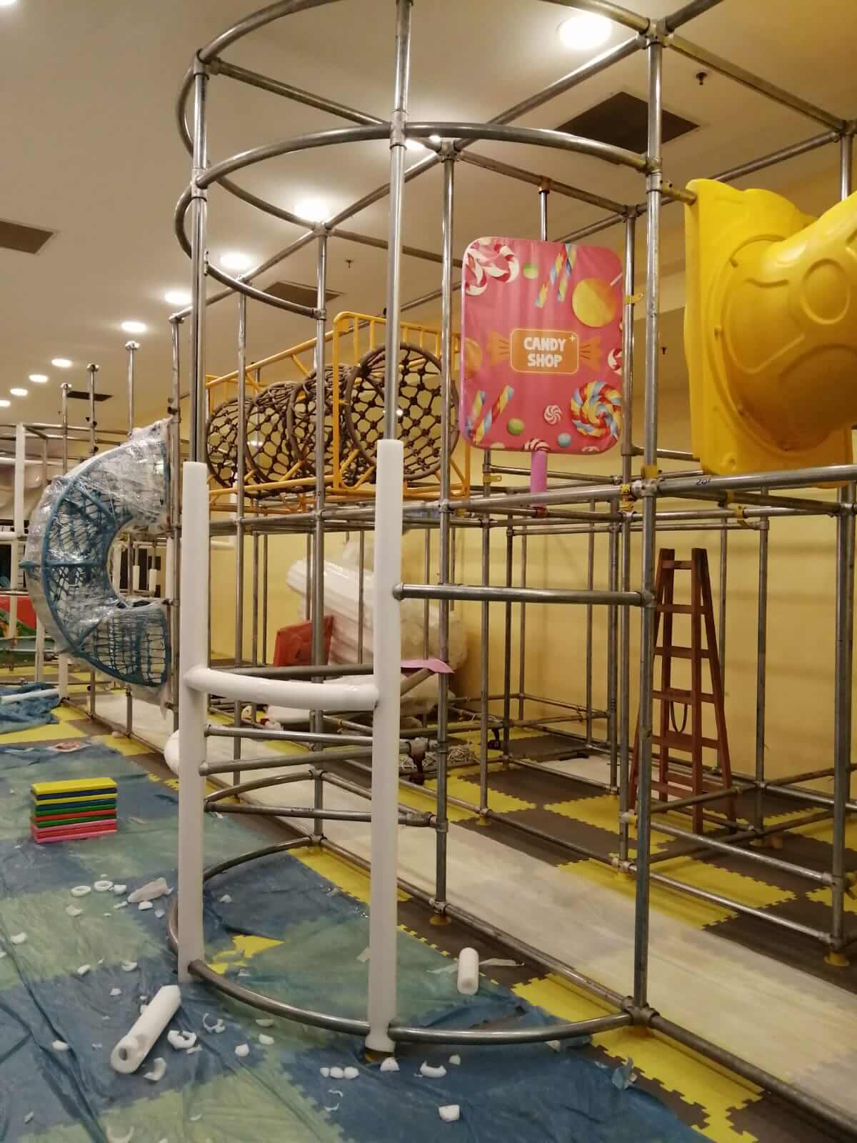 iç mekan oyun alanı bakım, onarım ve tadilat